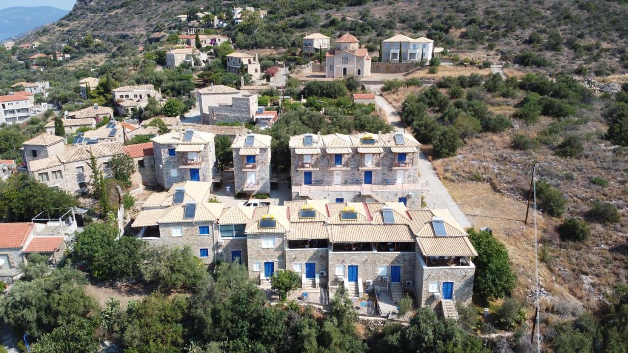 Lefktro 12 * Stoupa